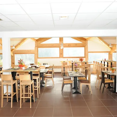 With Private Indoor Pool * Orelle